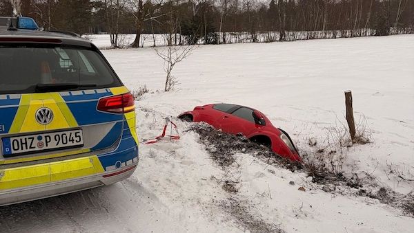Glatteis führt zu mehreren Unfällen in Verden und Osterholz
