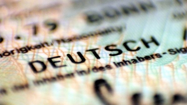 Berlin verdoppelt Zahl der Einbürgerungen auf fast 40.000