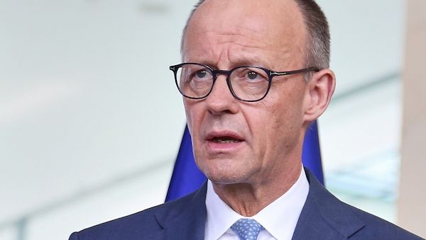 Merz telefoniert mit dem Präsidenten Nigerias