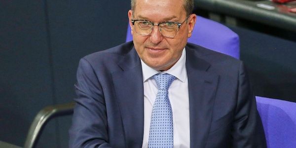 Scharfe Kritik aus SPD an Dobrindt im Streit um Integrationskurse