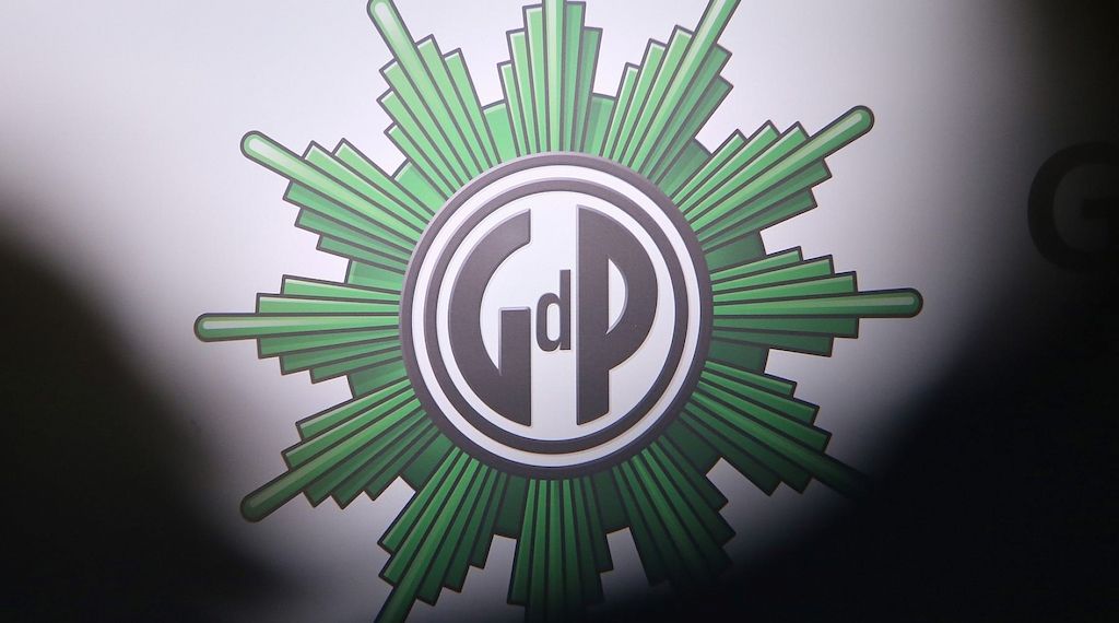 GdP vergleicht Hessens Überwachungspläne mit ICE-Behörde