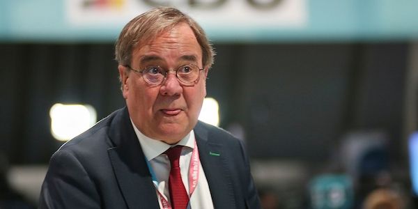 Laschet hegt keinen Groll wegen Söder-Witz an Aschermittwoch