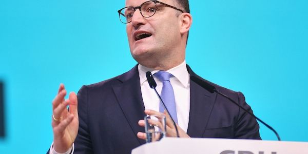 Spahn lobt Regierungserfolge und mahnt zur Zuversicht