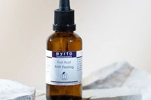 Myrto Naturkosmetik - Natürliche Vorteile von Gesichtspeelings Bild 2