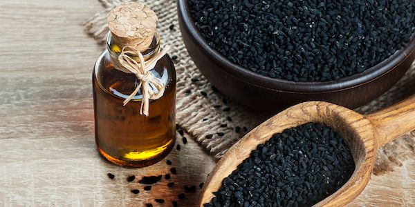 Myrto Naturkosmetik - Schwarzkümmelöl, natürliche Pflege für reine, gesunde Haut