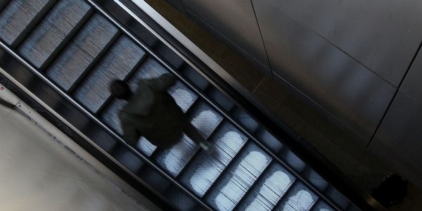 Ministerium drängt Bahn zu schneller Reparatur kaputter Rolltreppen