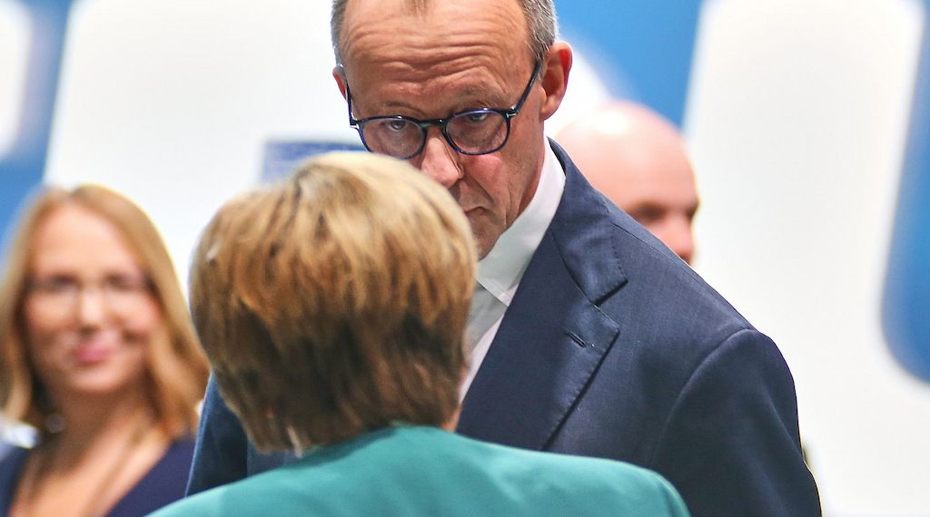 Merz sieht Parteitagsbesuch von Angela Merkel als "Bereicherung"