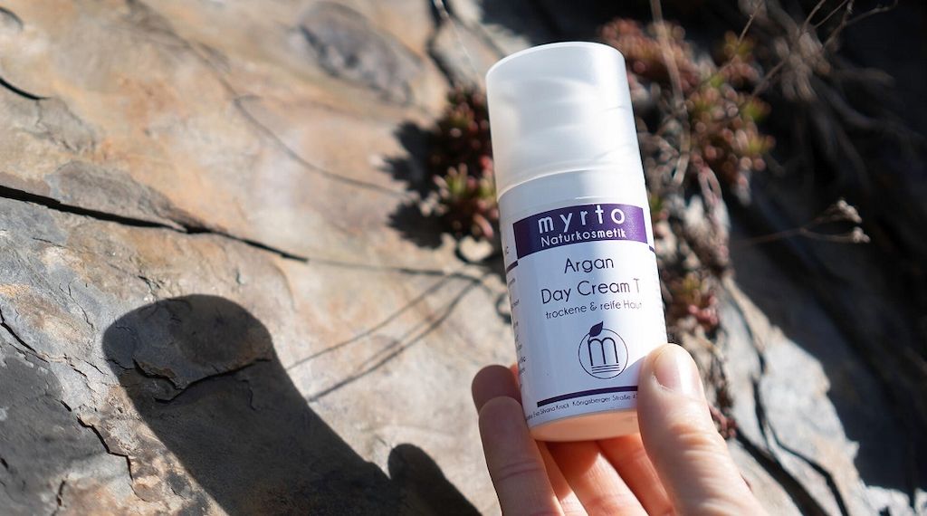 Myrto Naturkosmetik – Welche Vorteile bietet eine DMS-Gesichtscreme?