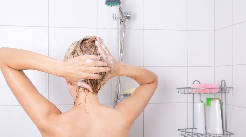 Erreger im Trinkwasser: Wenn Duschkopf und Wasserhahn Krankheiten übertragen