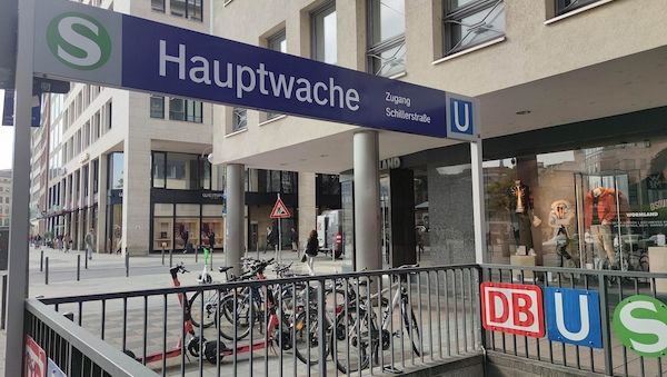 Warnstreik legt Frankfurter U-Bahnen und Straßenbahnen am Dienstag lahm