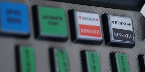 Polizei Bremen vernichtet 85 illegale Spielautomaten