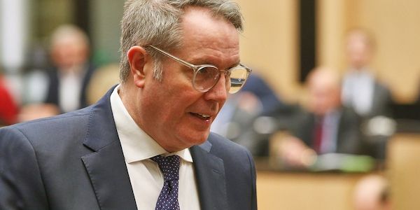 Schweitzer warnt vor zu harter Handelspolitik gegenüber China