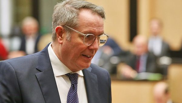 Schweitzer warnt vor zu harter Handelspolitik gegenüber China