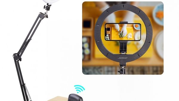 Smartphone wird zum Dokumentenscanner mit Profi-Ausleuchtung