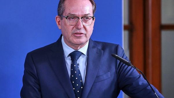 Dobrindt will sich auf Hauptsacheverfahren gegen AfD konzentrieren