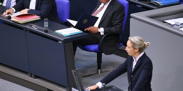 Kaum Veränderung im Politbarometer