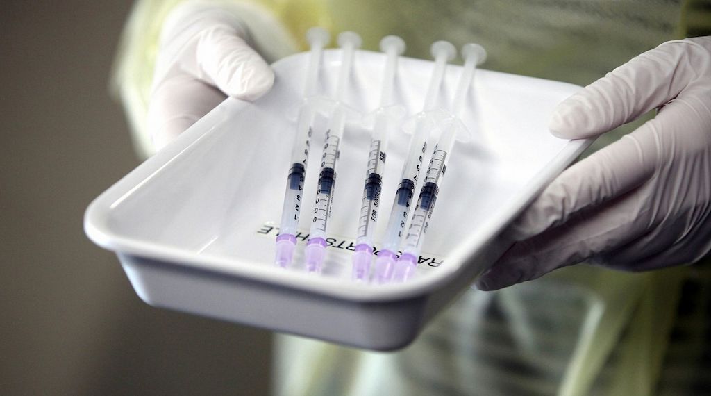 EU-Behörde empfiehlt Kombi-Impfstoff gegen Grippe und Corona