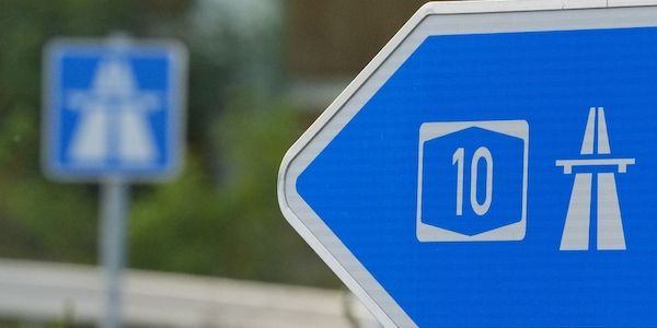 Sperrung auf der A12 und der A10 wegen Bauarbeiten