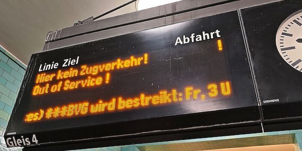 Scharfe Kritik der Arbeitgeber an Nahverkehrsstreik