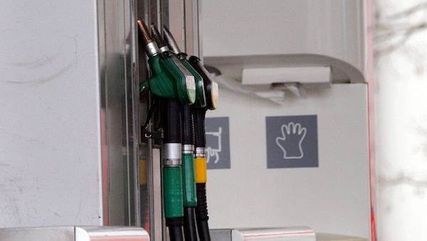 Tankstellenverband rechnet mit Schlangen an den Tankstellen