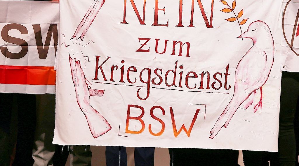 BSW wirbt mit neuer Web-App für die Verweigerung des Wehrdienstes