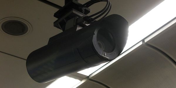 Hagel will höhere Bußgelder und mehr Videoüberwachung