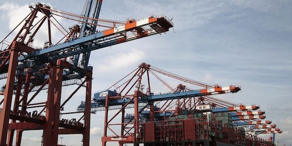 Hapag-Lloyd zweifelt an Trump-Geleitschutz für Schiffe