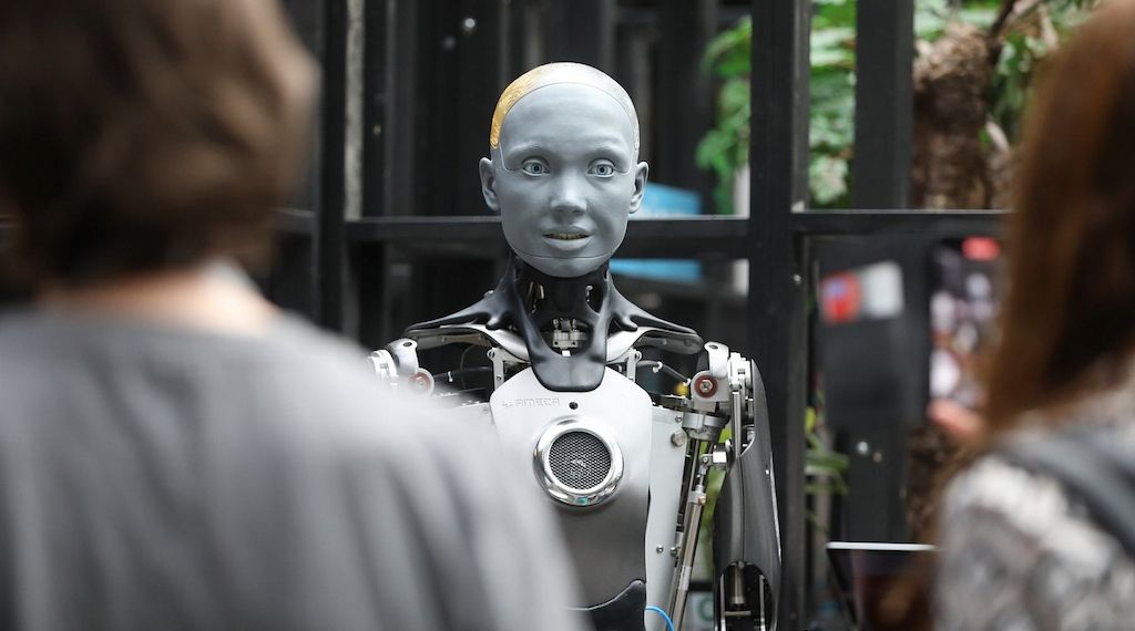 Religionswissenschaftlerin: Tech-Eliten machen KI zur Heilslehre