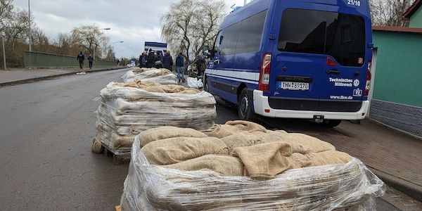 Unternehmen in NRW engagieren sich häufiger im Katastrophenschutz