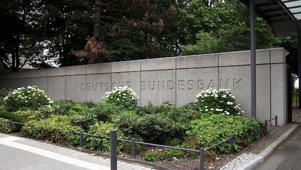 Bundesbank weist erneut Bilanzverlust aus - Jahresfehlbetrag sinkt