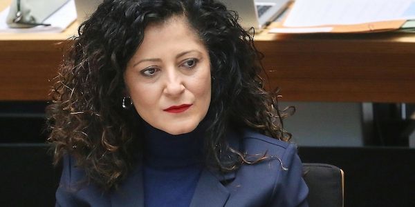 Berliner Senatorin Kiziltepe kritisiert Bürgergeld-Reform als sozialen Rückschritt