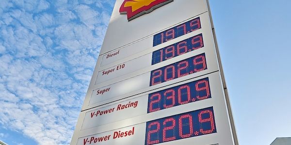 Wirtschaftsweiser lehnt Übergewinnsteuer für Ölkonzerne ab