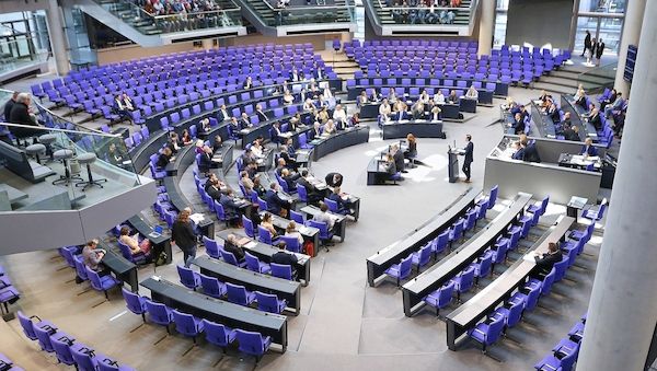Bundestag beschließt Änderungen an Krankenhausreform