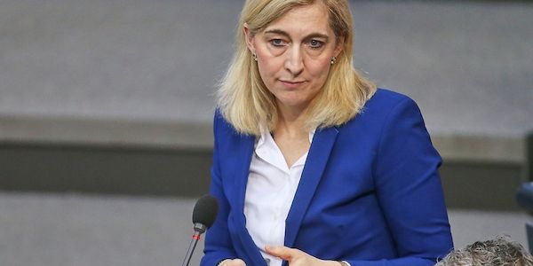 Warken freut sich über EU-Einigung zum Pharmapaket