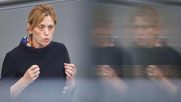 Prien will Lohntransparenz möglichst "bürokratiearm"