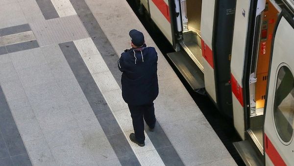 EVG-Umfrage: Bahn droht Personalflucht