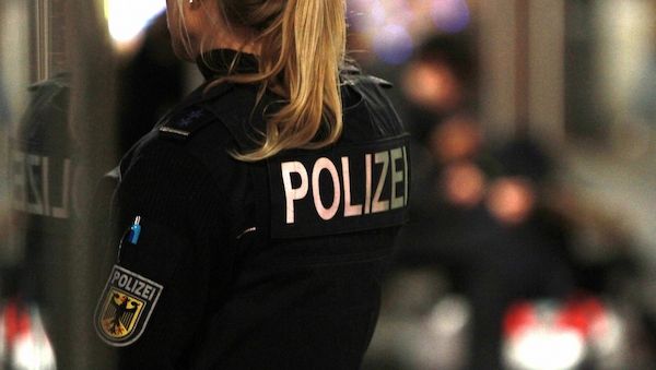 Messerangriff in Berlin-Marzahn: Frau durch Lebenspartner verletzt