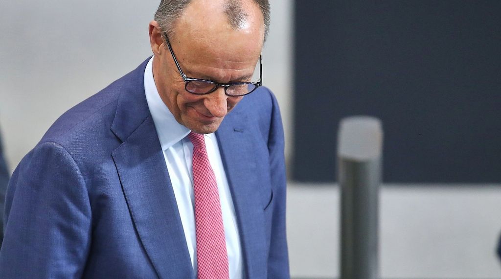 Spar-Aufruf von Merz für Altersvorsorge stößt auf Kritik