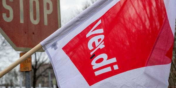 Warnstreik in der Abfallwirtschaft: Verdi fordert 300 Euro mehr im Monat