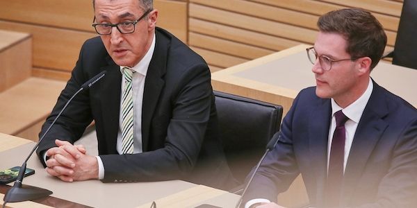 Stuttgarts OB für Machtteilung von Özdemir und Hagel