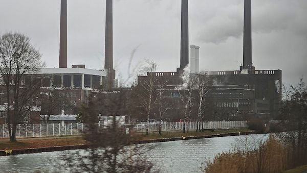 VW-Gewinn halbiert sich 2025