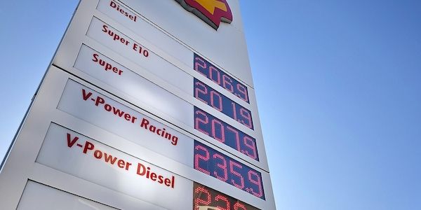 Hubig will Spritpreis-Erhöhungen nur noch einmal täglich