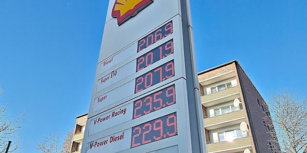 Spritpreise erneut massiv gestiegen