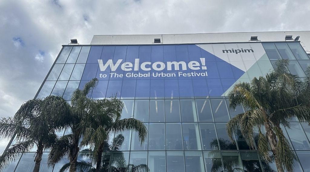 MIPIM 2026: Bezahlbarer Wohnraum im Fokus der internationalen Immobilienbranche