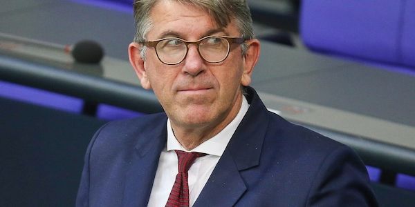 Börsenverein des deutschen Buchhandels kritisiert Weimer scharf