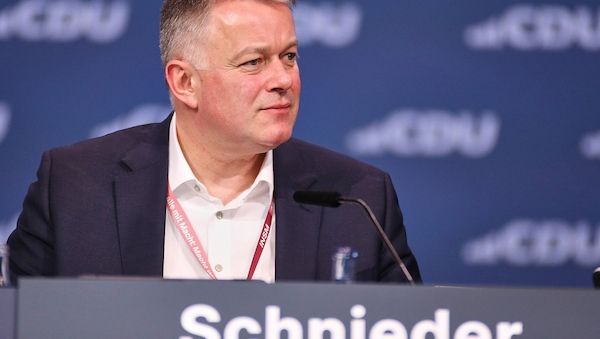 Umfrage zeigt knappes Rennen zwischen CDU und SPD in Rheinland-Pfalz