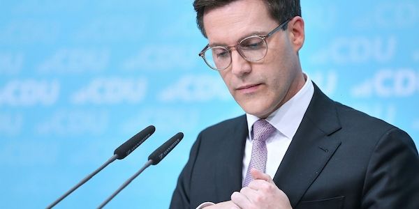 Dröge stellt sich im Streit um Hagel-Video vor Fraktionskollegin