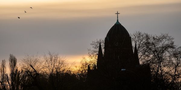 Tausende Berliner sind 2025 aus der Kirche ausgetreten