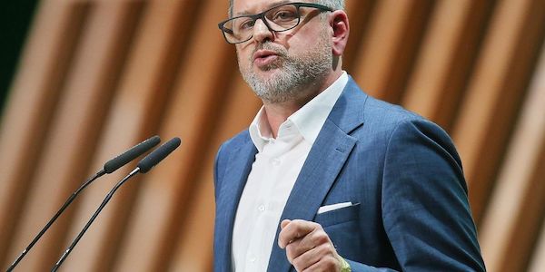 Grüne sehen Kai Wegners Verwaltungsreform in Berlin gescheitert