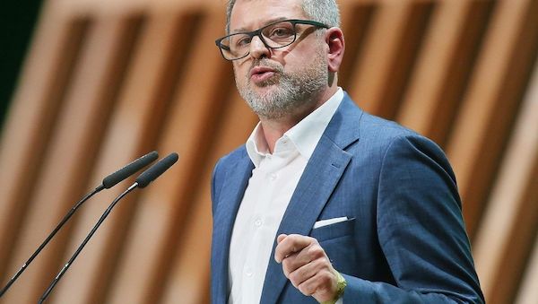 Grüne sehen Kai Wegners Verwaltungsreform in Berlin gescheitert